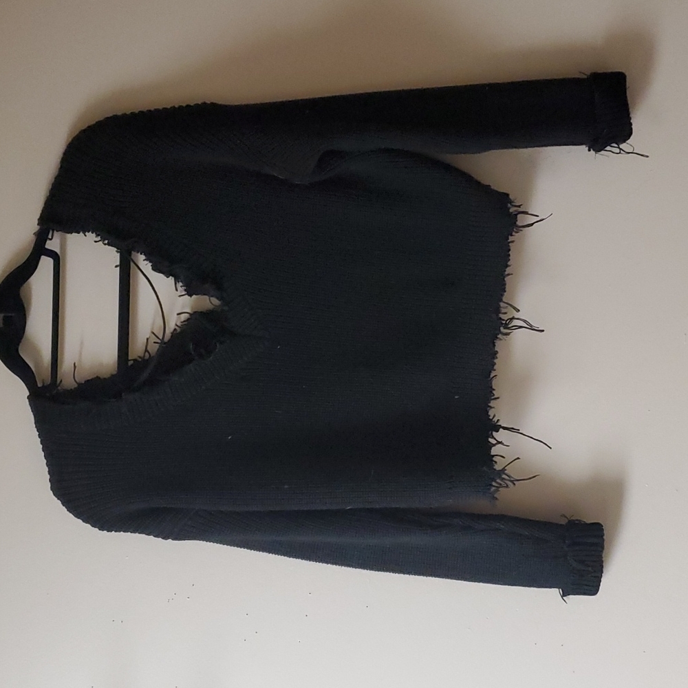 Distressed Knitted Sweater - Picture 5 of 9